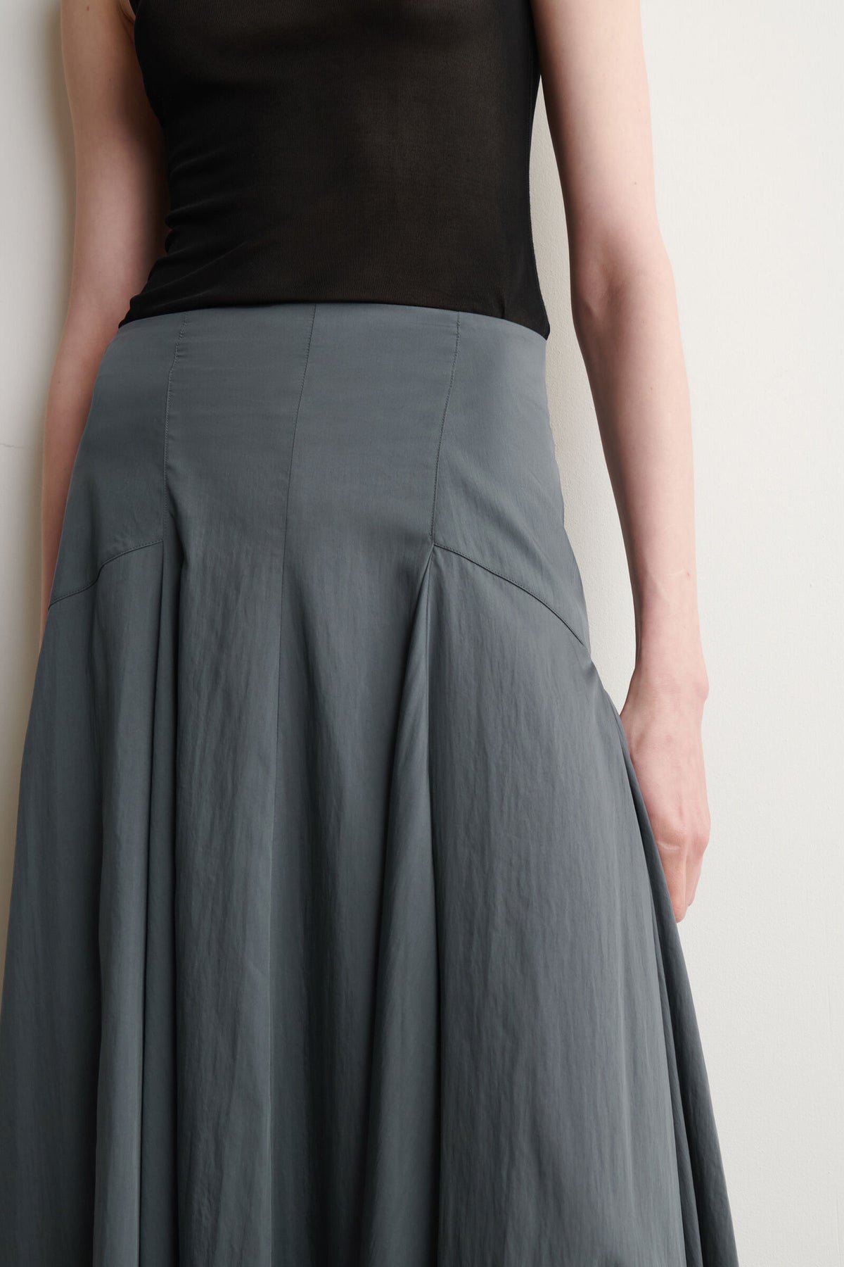 FALDA MAXI A-LINE CON PANELES - AZUL ACERO