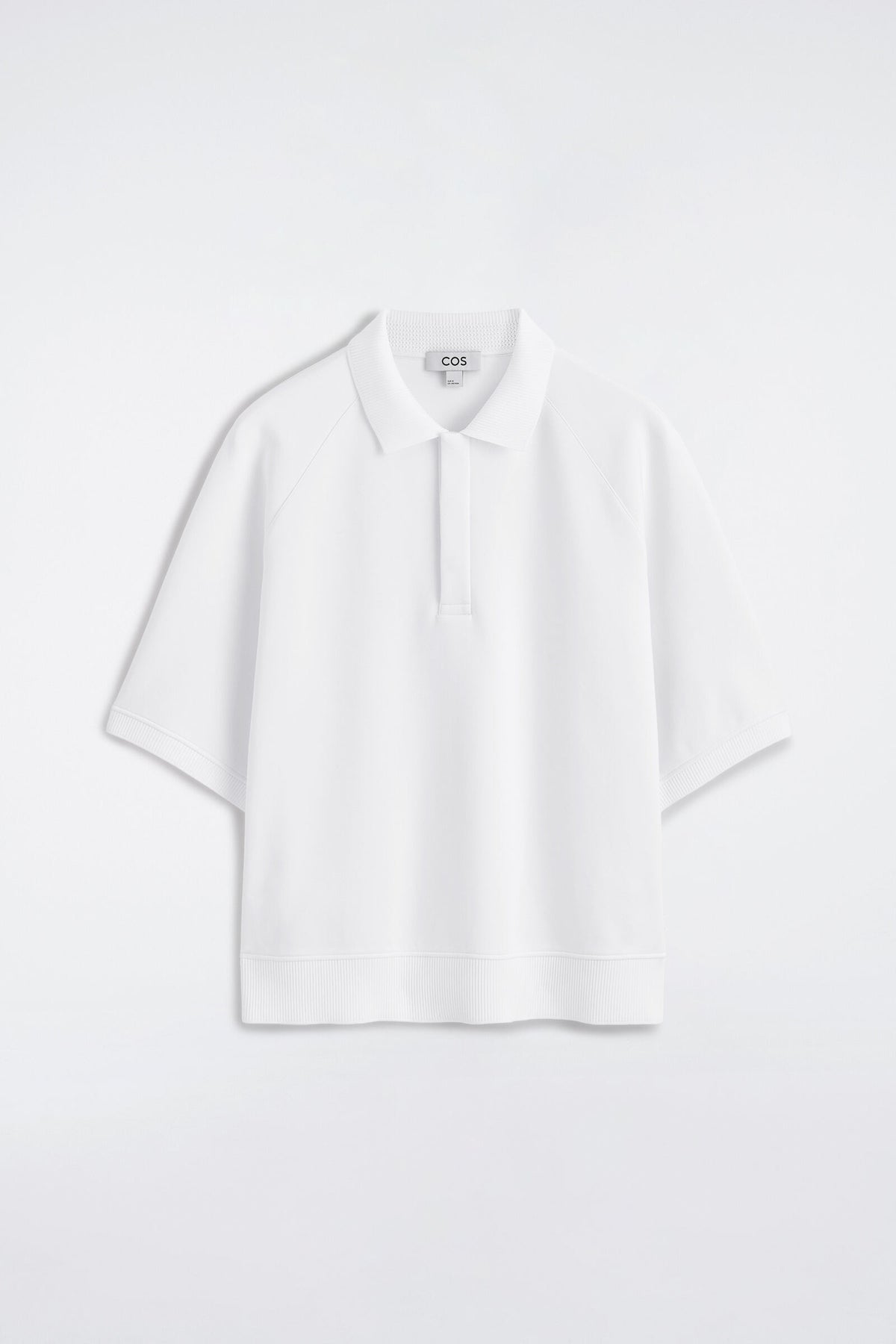 POLO DE SCUBA-JERSEY - BLANCO | DescriptiveStillLife