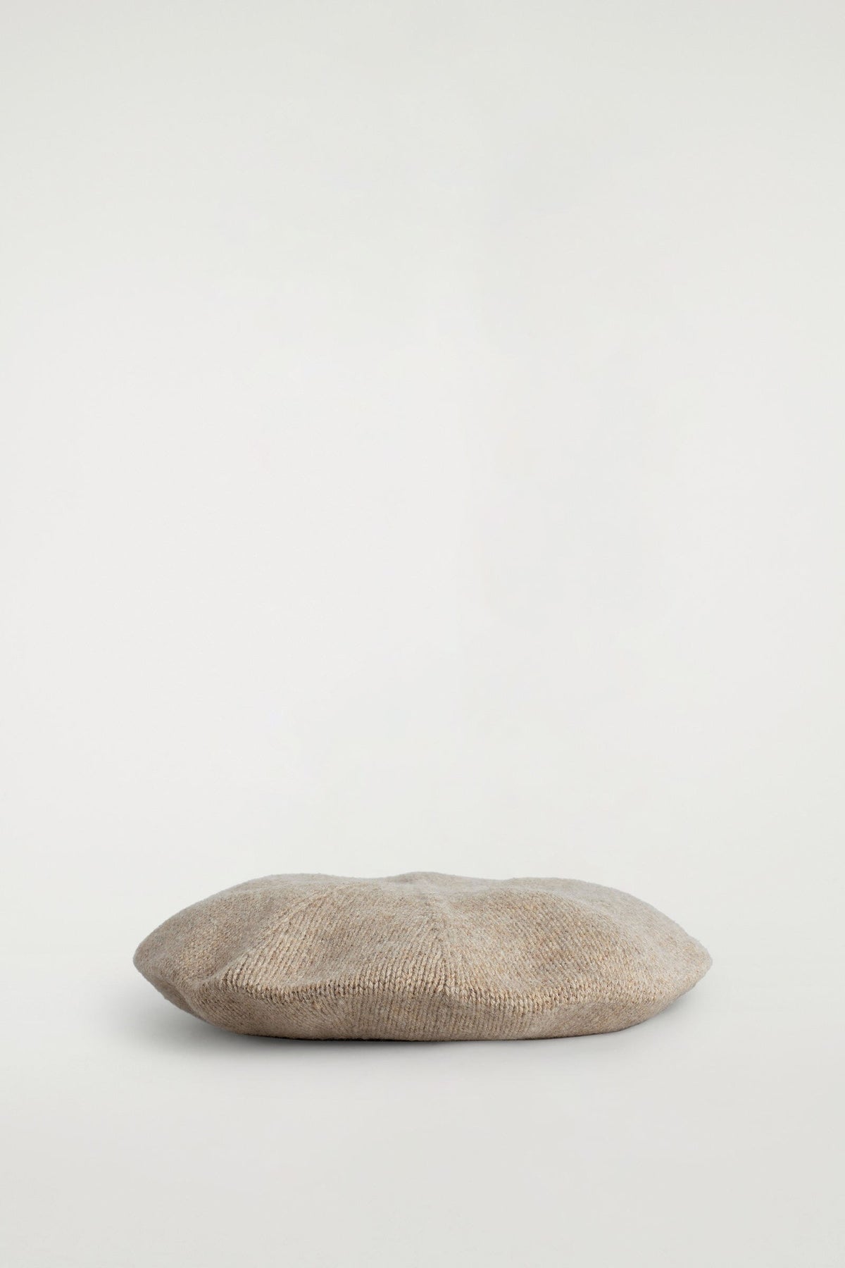 BOINA DE LANA YAK - BEIGE - StillMedia/DescriptiveStillLife
