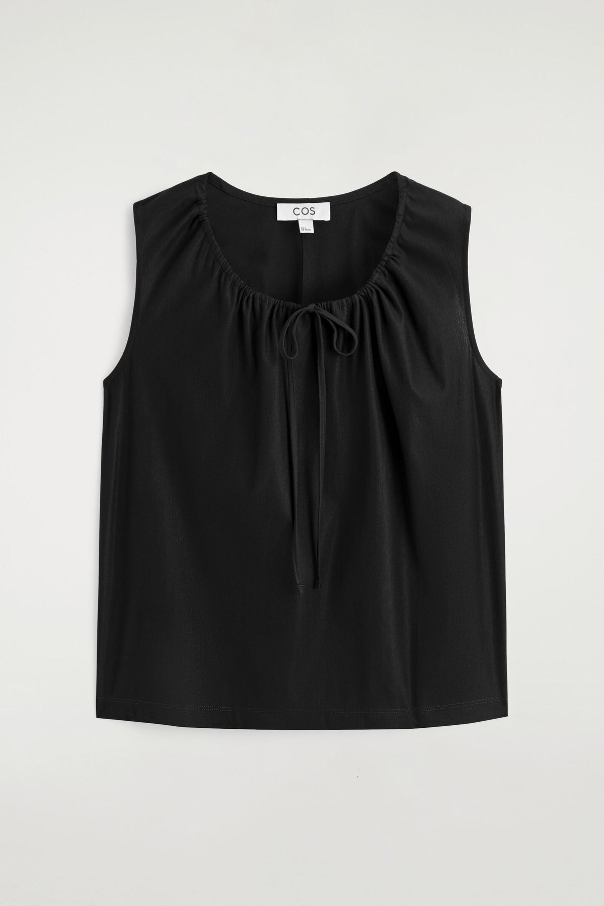 CAMISETA DE JERSEY CON CUELLO FRUNCIDO - NEGRO | DescriptiveStillLife