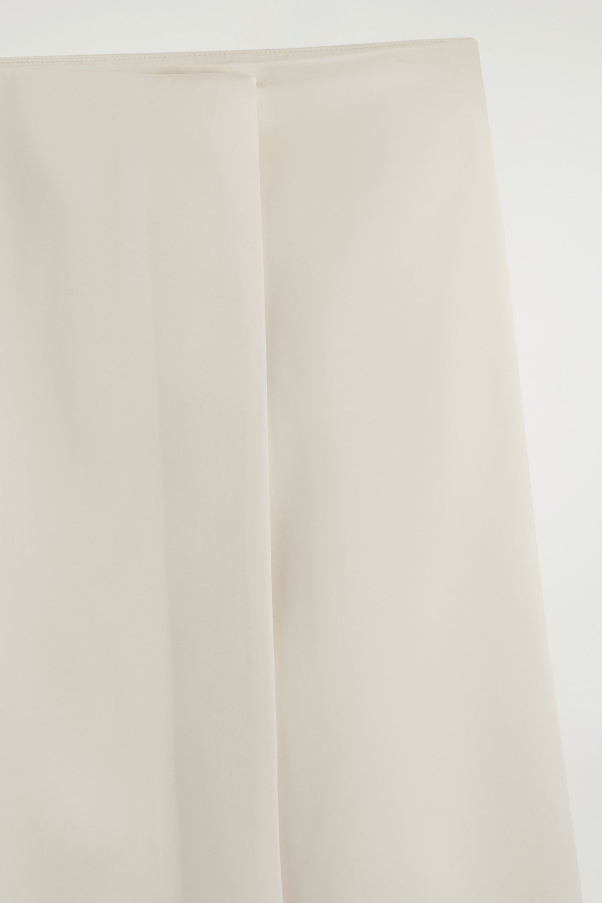 FALDA SATINADA ENVOLVENTE - BLANCO - StillMedia/DescriptiveDetail