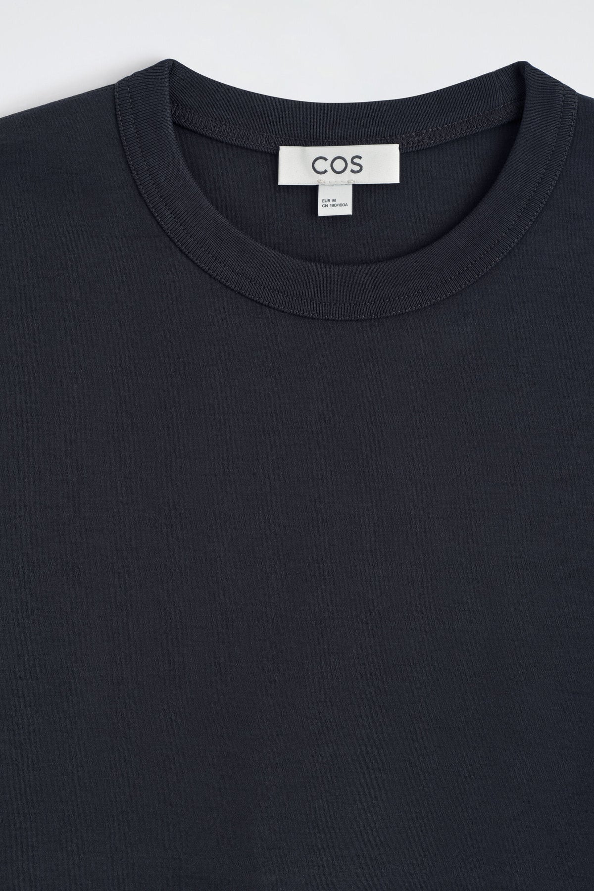 CAMISETA DE ALGODÓN ENTRELAZADO CON CUELLO REDONDO - AZUL MARINO | DescriptiveDetail