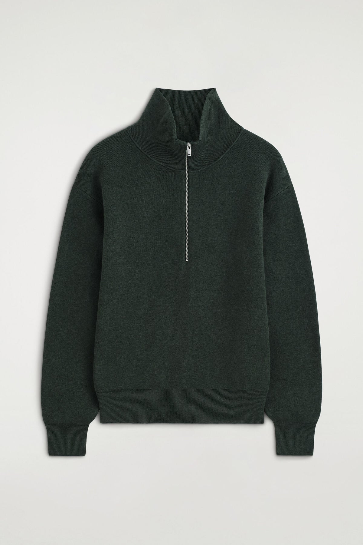 SWEATER DE PUNTO CON MEDIO CIERRE Y CUELLO DE EMBUDO - VERDE OSCURO | DescriptiveStillLife