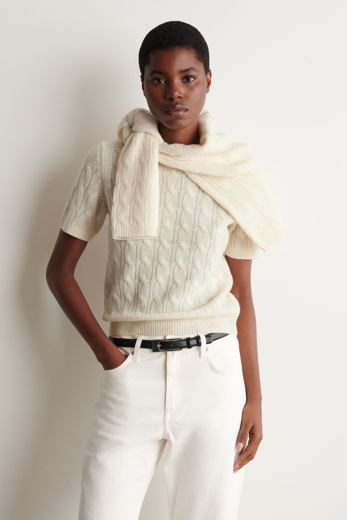 CAMISETA DE CASHMERE PUNTO TRENZADO - MARFIL