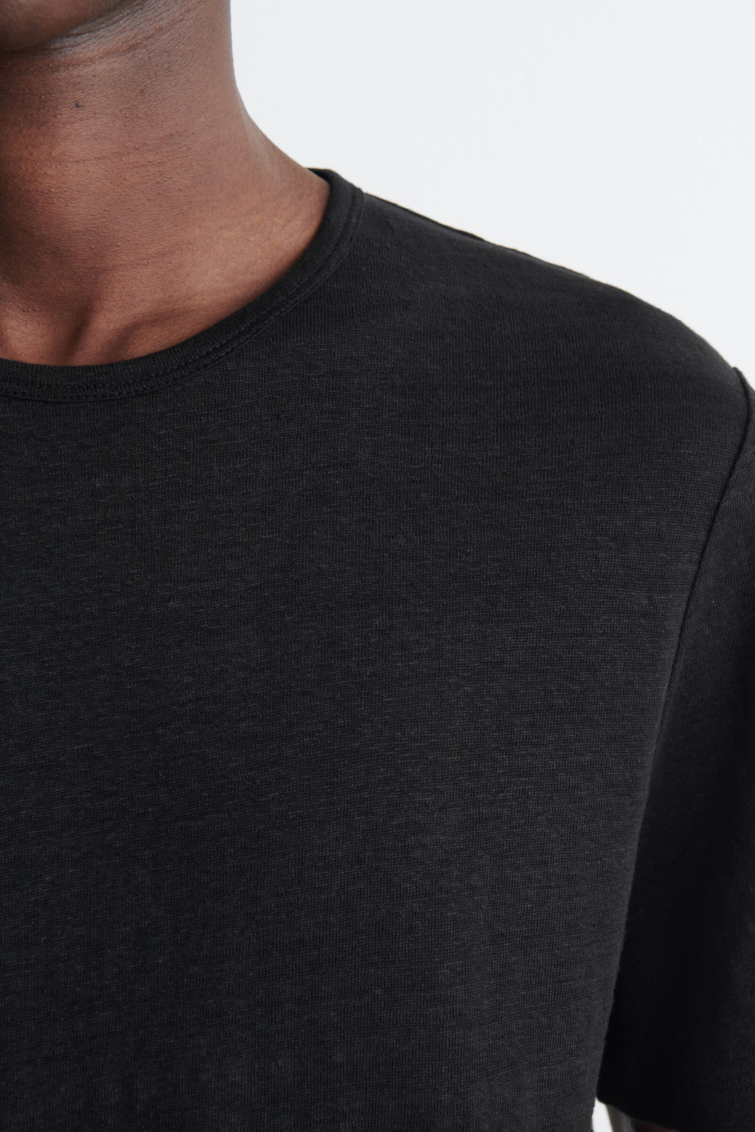 CAMISETA DE JERSEY DE LINO - NEGRO