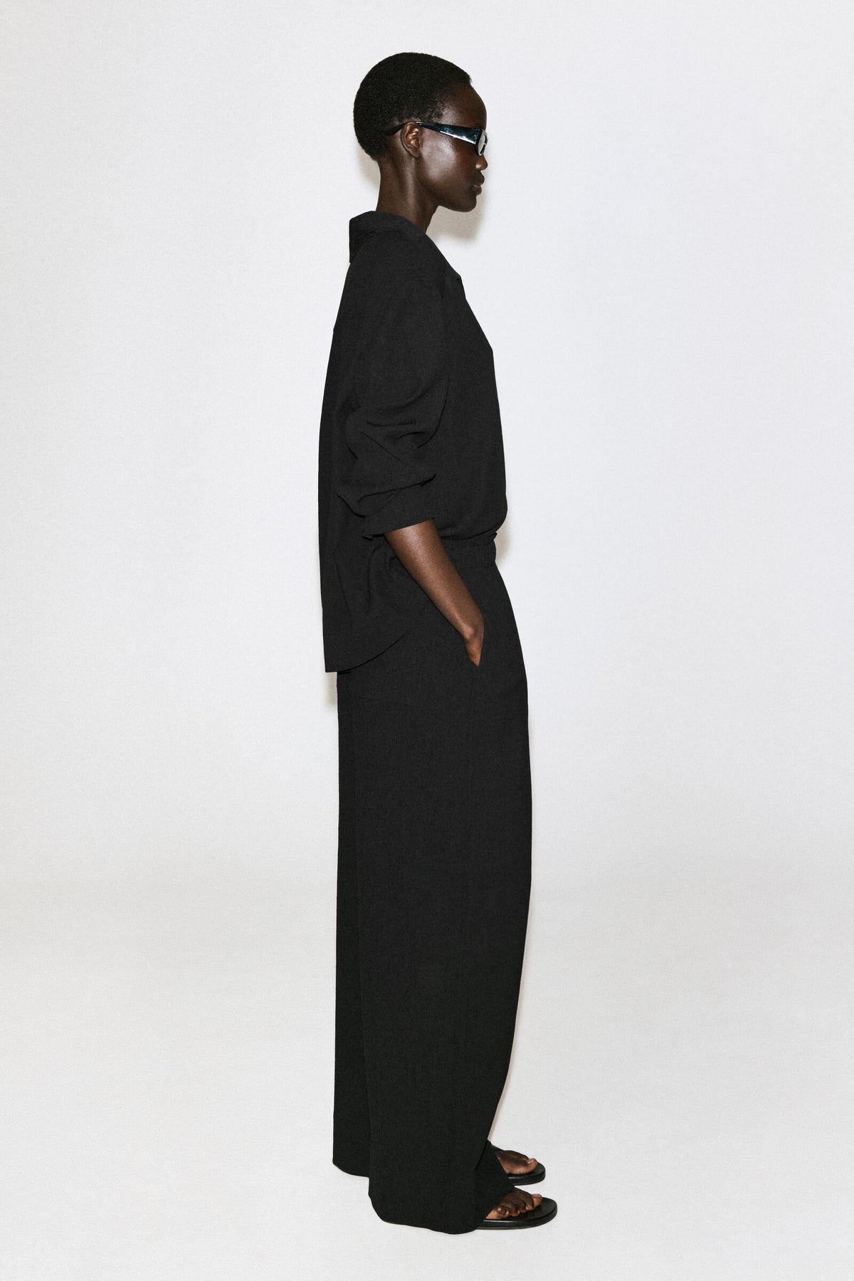 PANTALONES DE JERSEY ARRUGADO DE PIERNA ANCHA - NEGRO