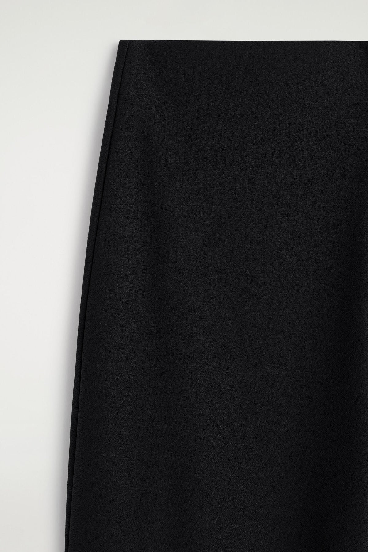 PANTALONES DE PIERNA RECTA CORTOS - NEGRO - StillMedia/DescriptiveDetail