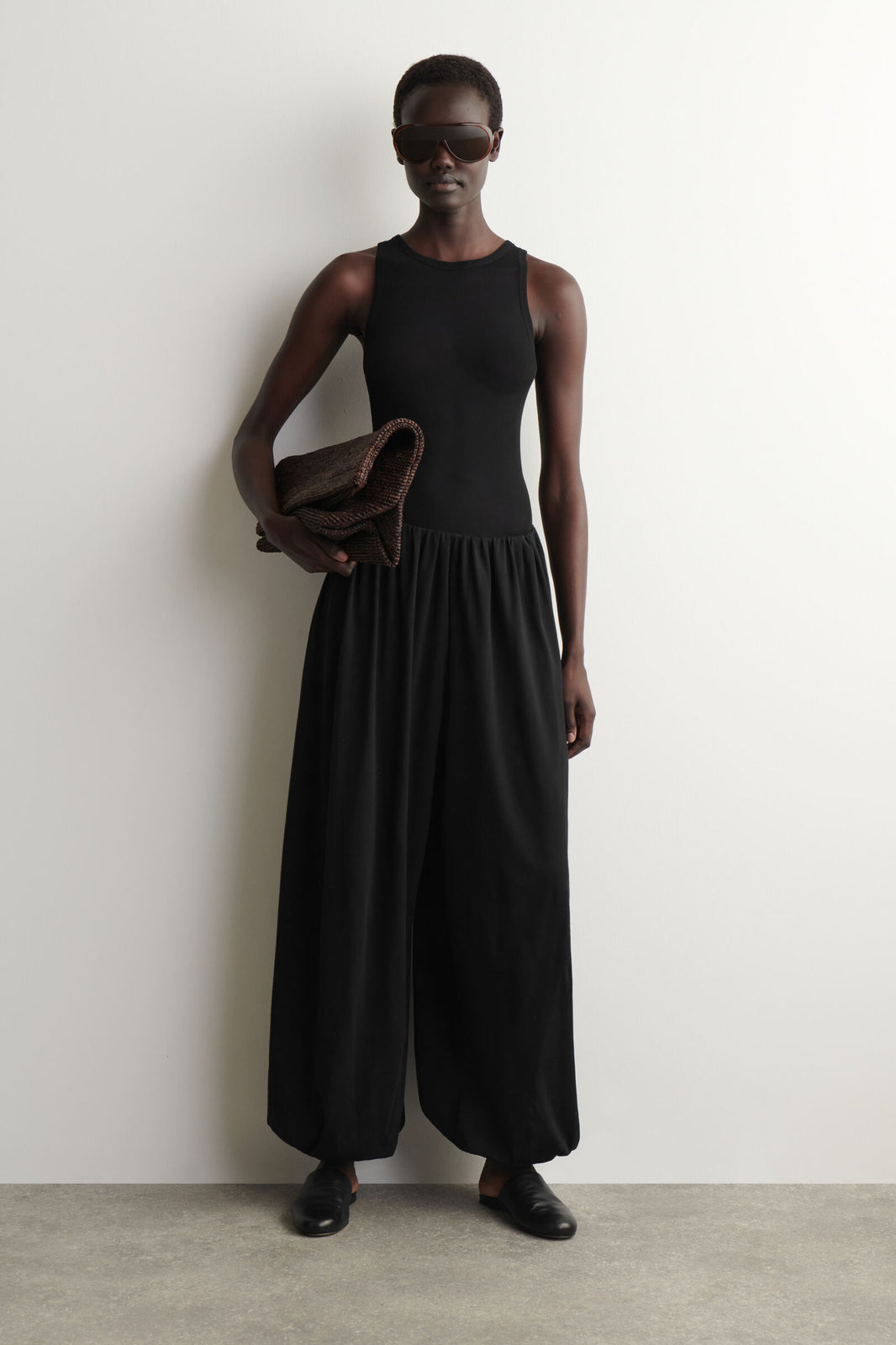 PANTALONES DE JERSEY CON VOLUMEN RECOGIDO - NEGRO