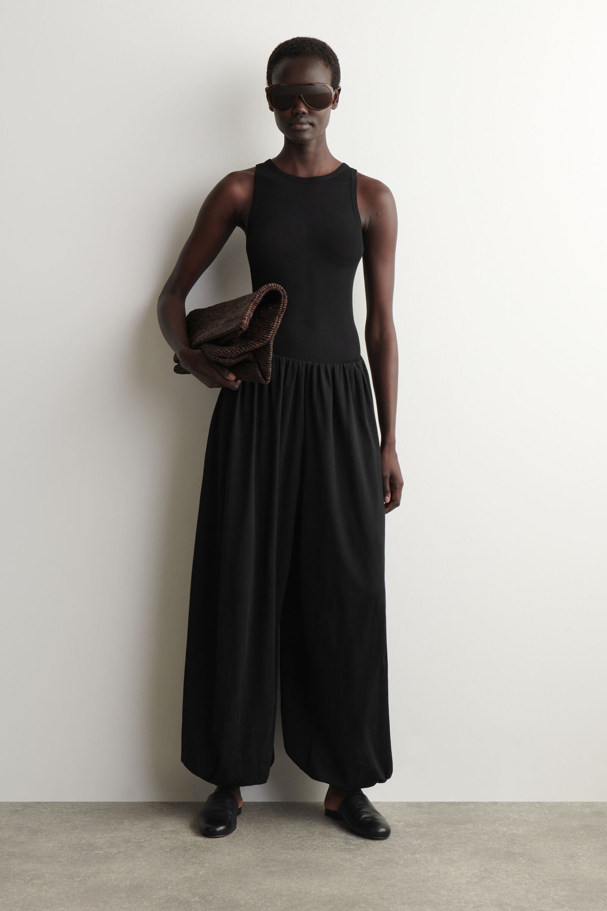 PANTALONES DE JERSEY CON VOLUMEN RECOGIDO - NEGRO