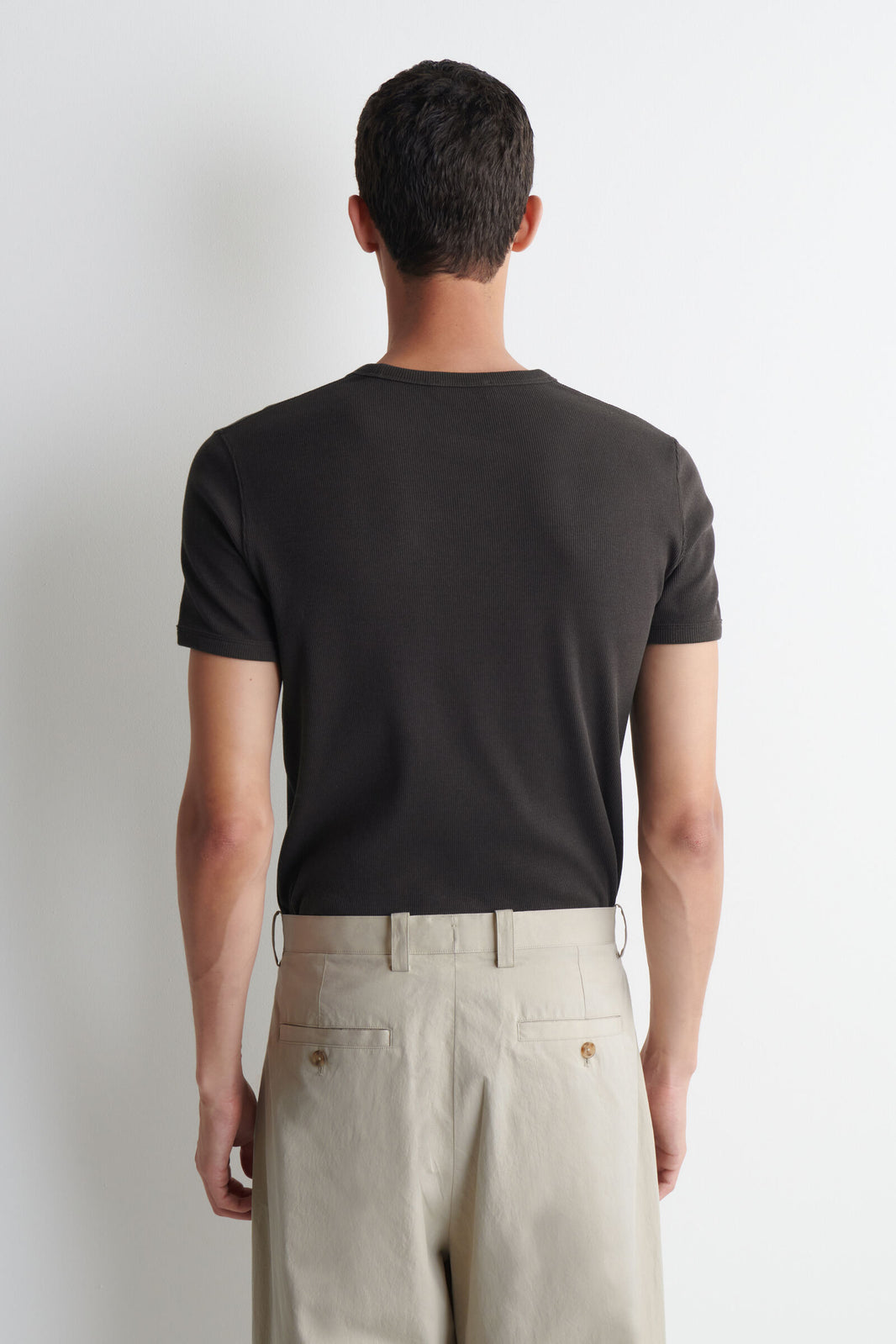 CAMISETA DE ALGODÓN SLIM ACANALADA - MARRÓN - StillMedia/Lookbook
