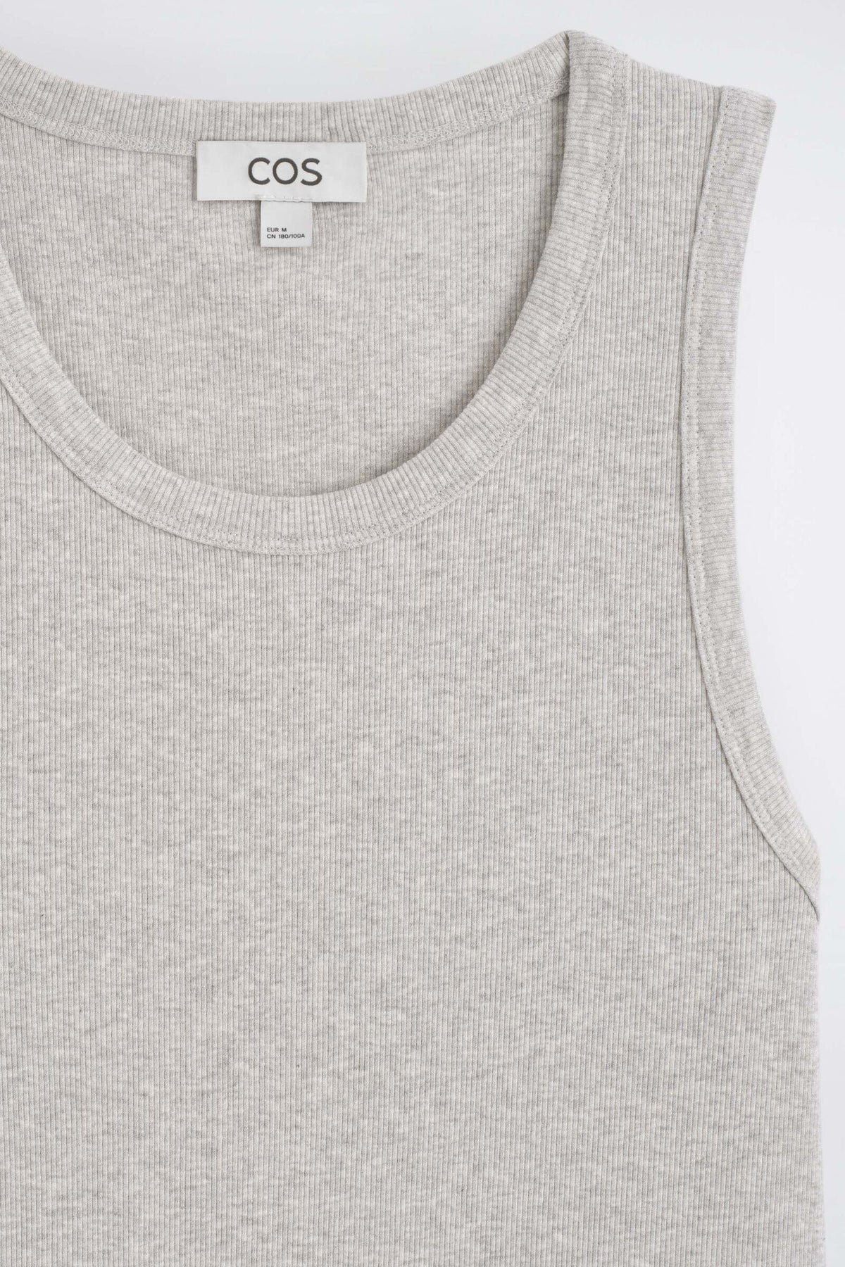 CAMISETA DE ALGODÓN AJUSTADA Y ACANALADA - GRIS JASPEADO