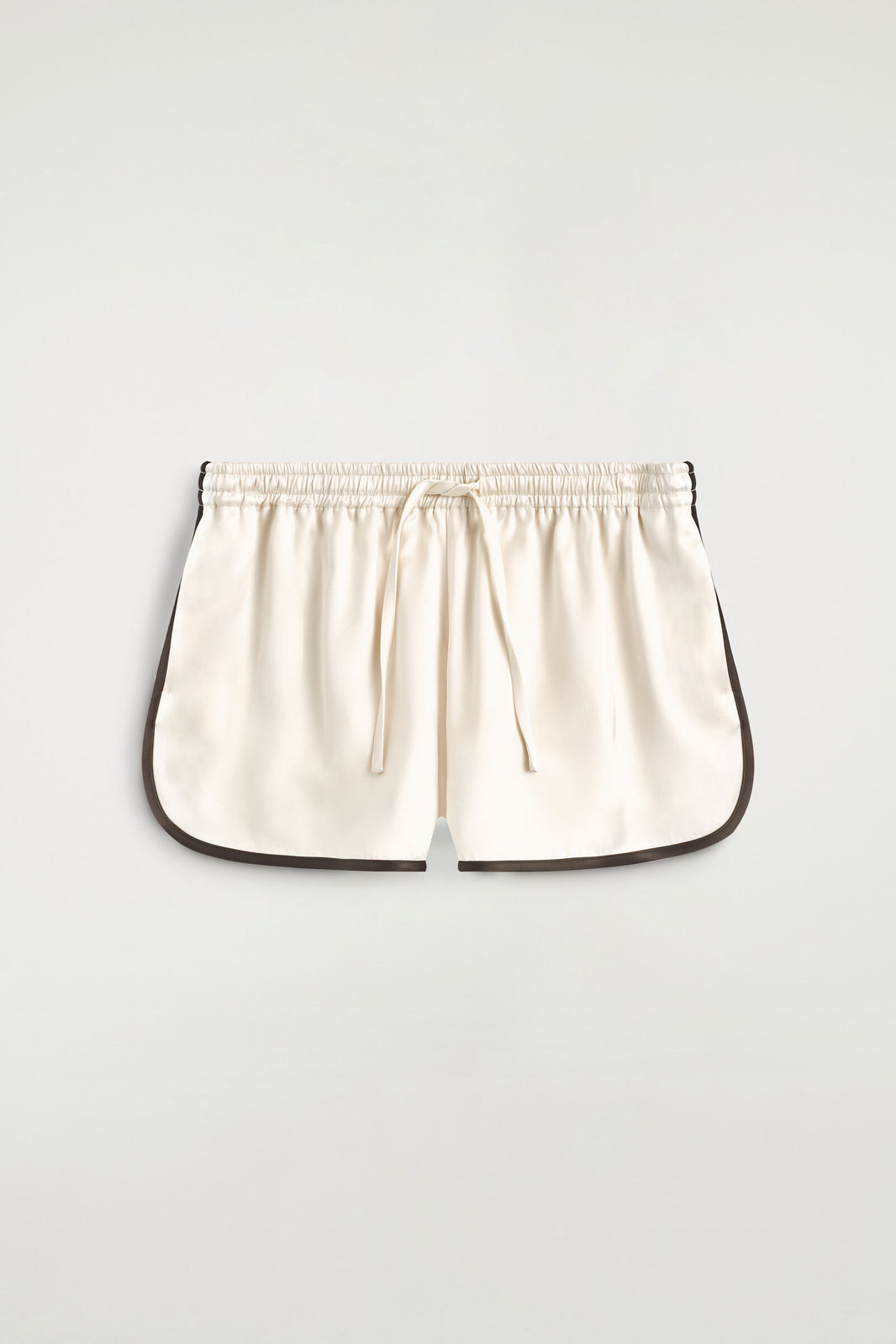 SHORTS DEPORTIVOS SATINADOS - MARFIL / BURDEOS | DescriptiveStillLife