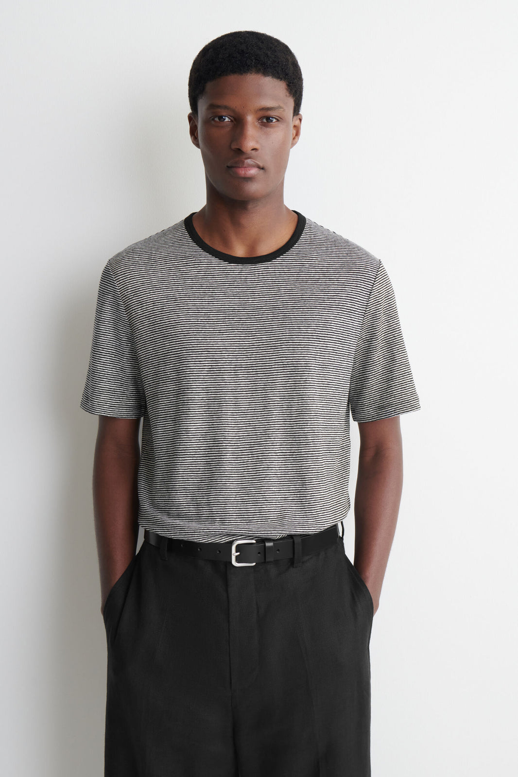 CAMISETA DE JERSEY DE LINO - NEGRO / RAYAS