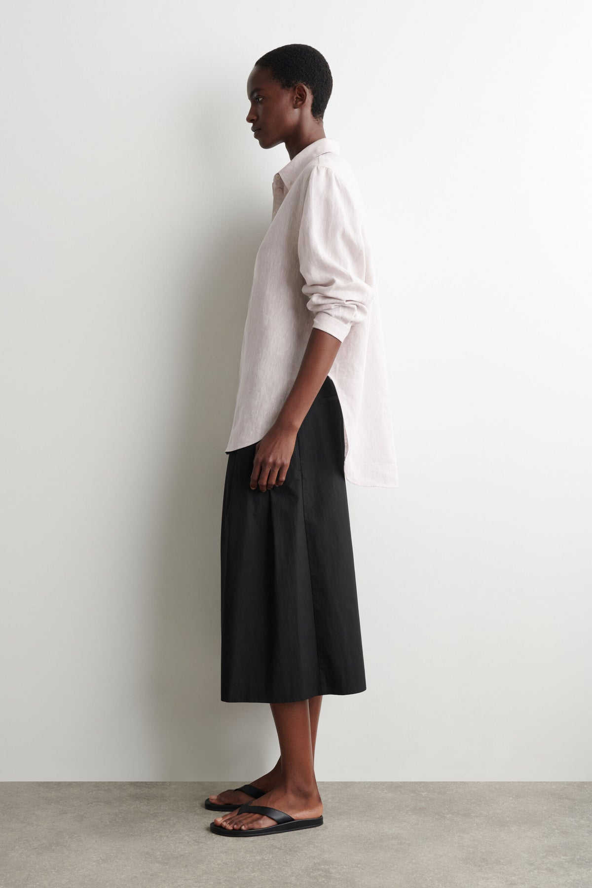 CAMISA DE LINO CON CUELLO ABOTONADO - ROSA CLARO - StillMedia/Lookbook
