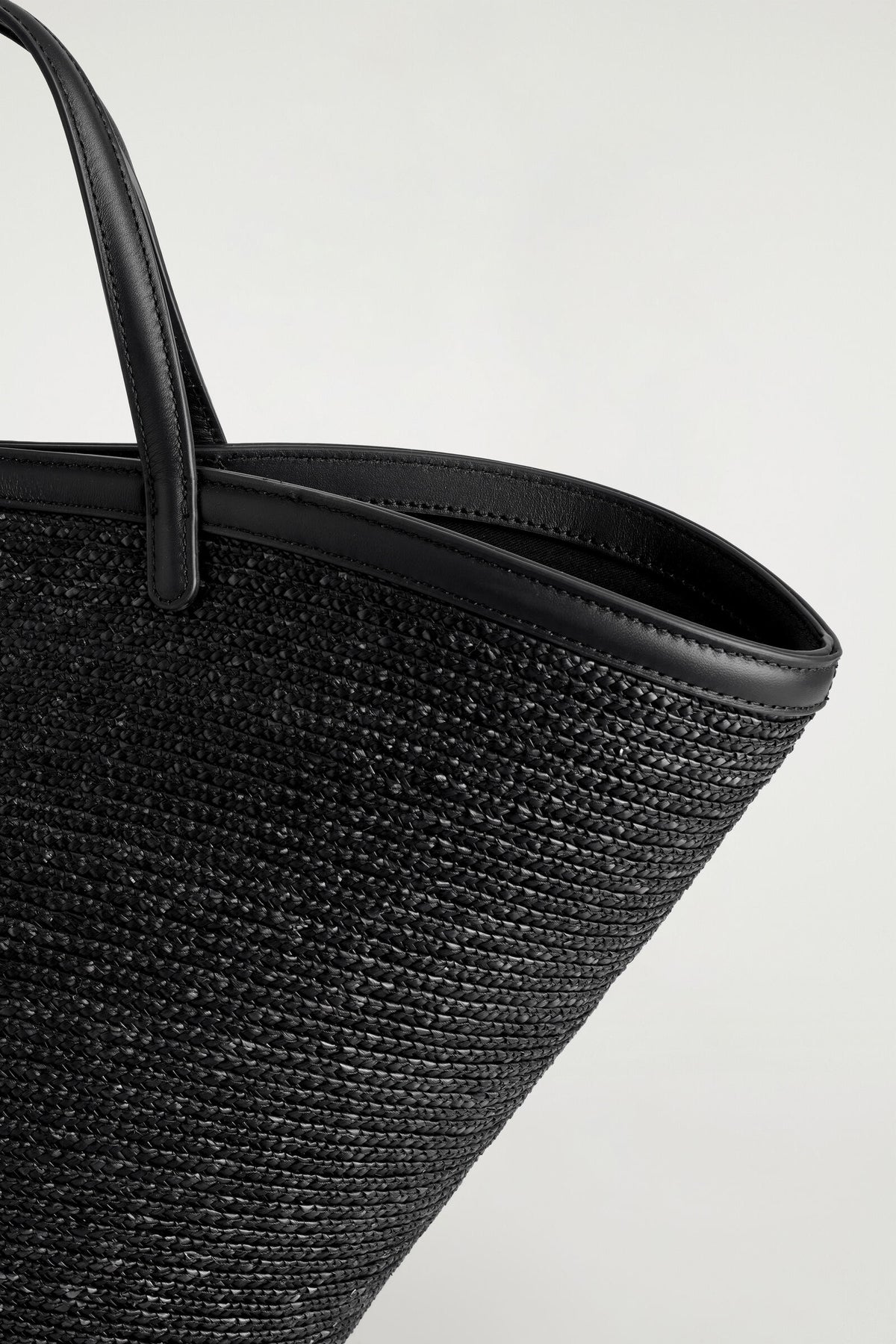BOLSA DE TOTE DE AGUA SALADA - PAJA - NEGRO - StillMedia/DescriptiveDetail