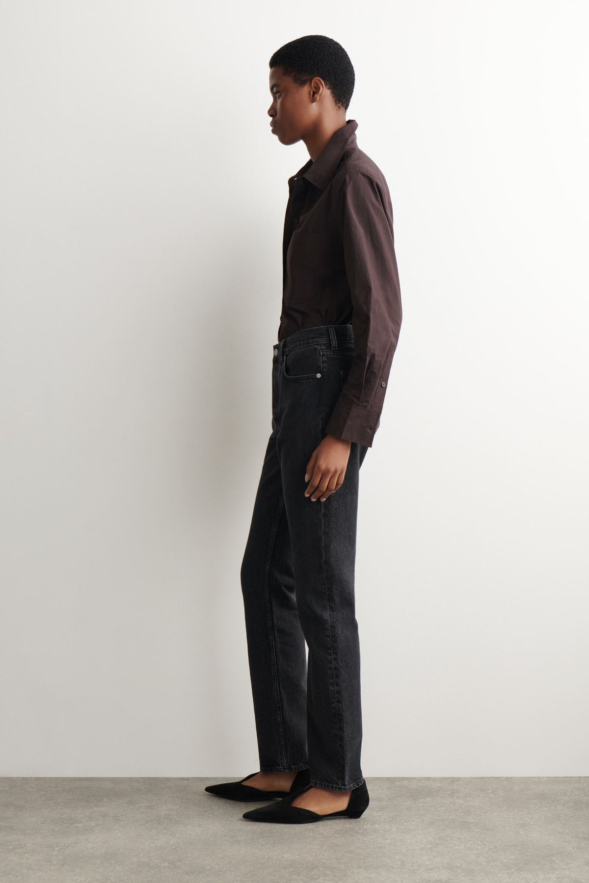 JEANS SLIM-LEG DE TUBERÍA  - NEGRO