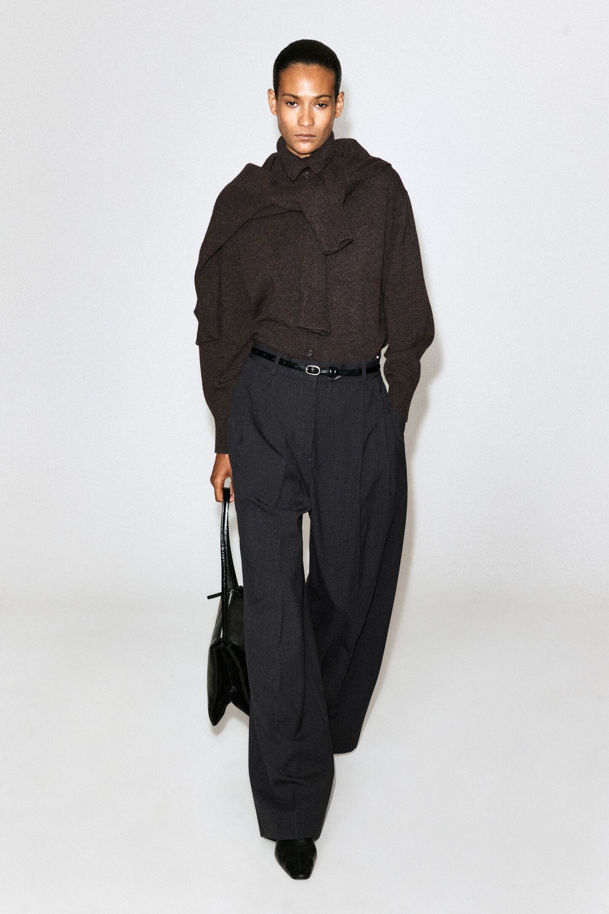 BOLSO DE HOMBRO PABELLÓN - CUERO - NEGRO