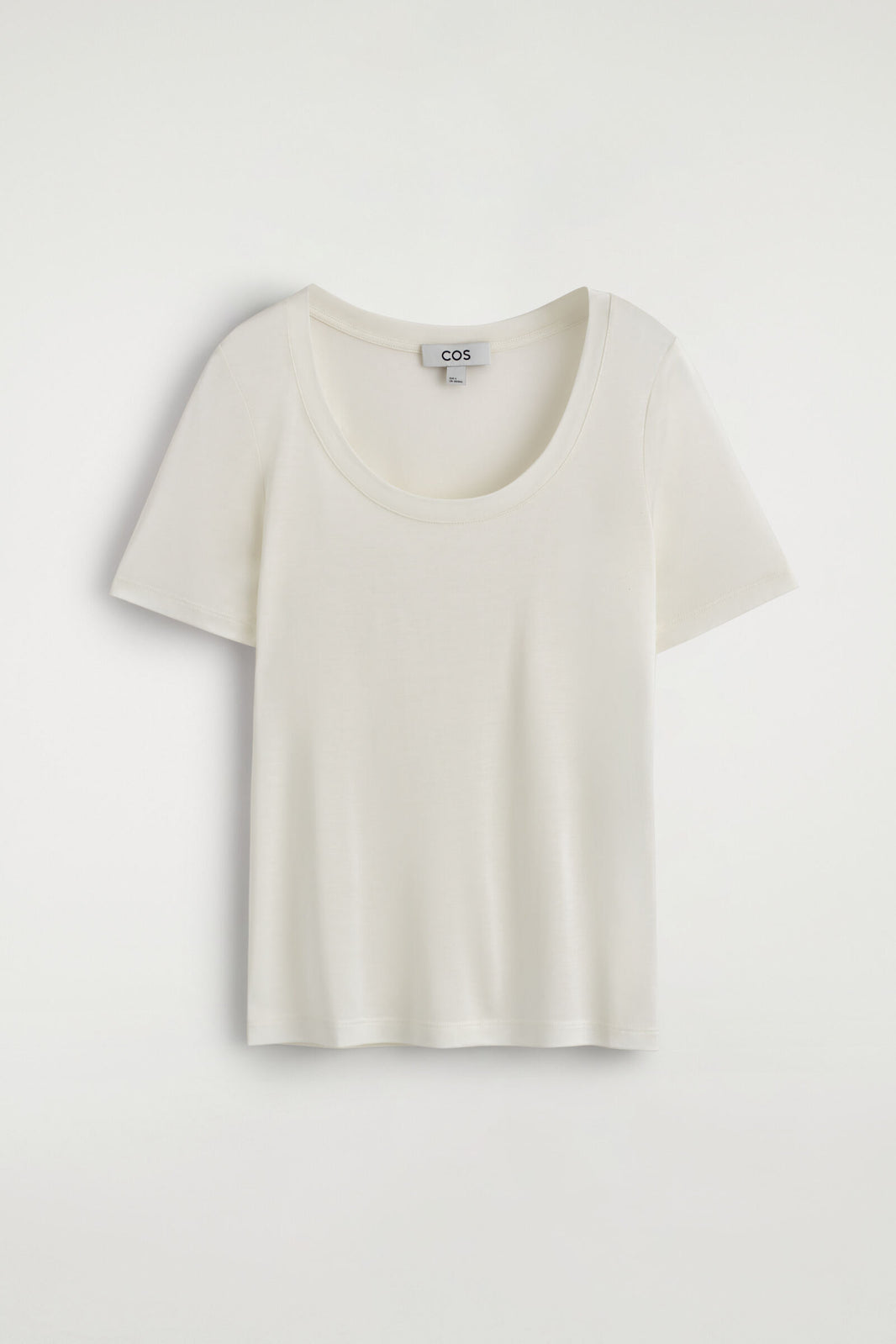 CAMISETA DE SEDA AJUSTADA - MARFIL | DescriptiveStillLife