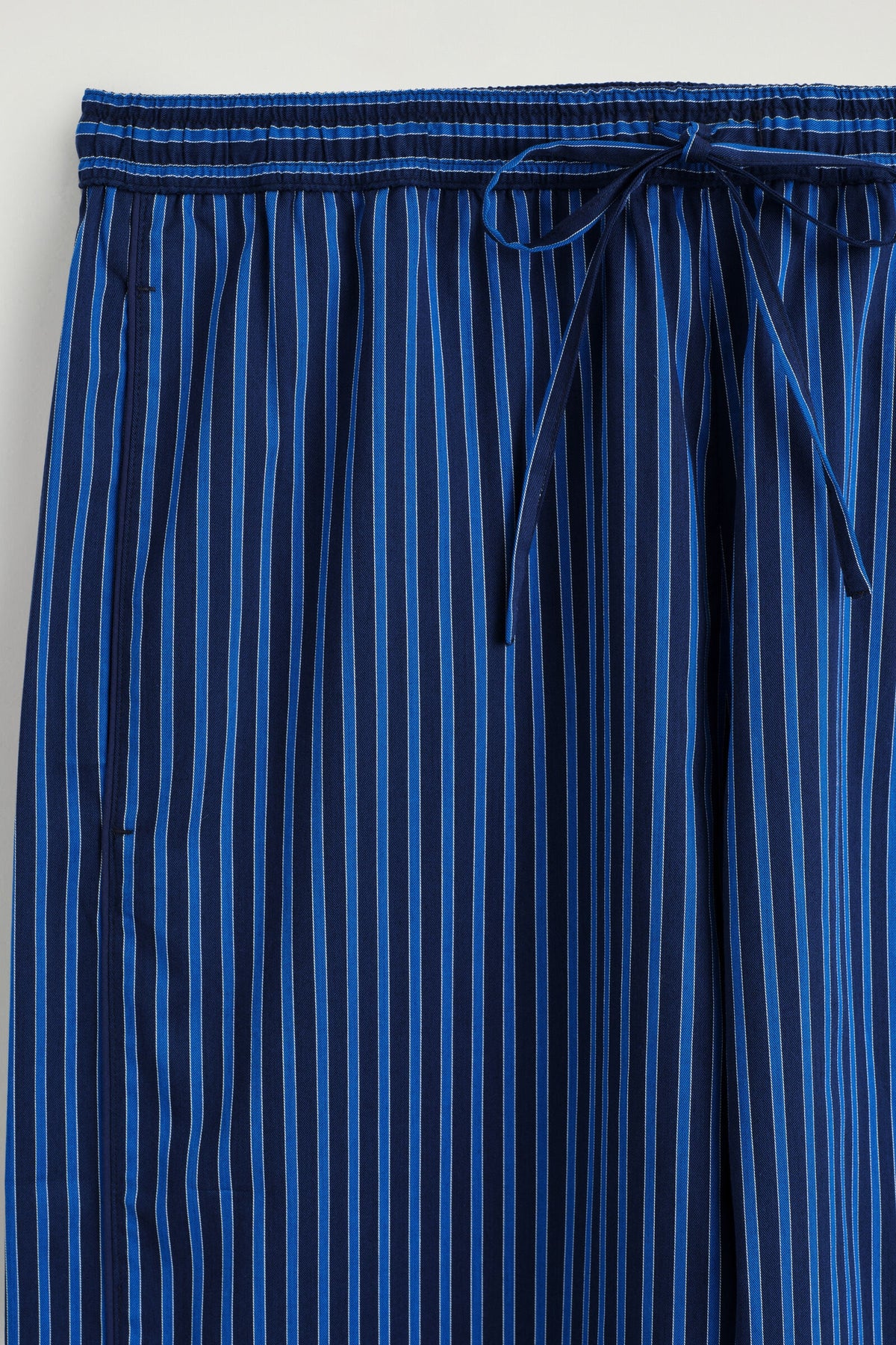 PANTALONES DE RAYAS CON CORDÓN - AZUL / A RAYAS | DescriptiveDetail