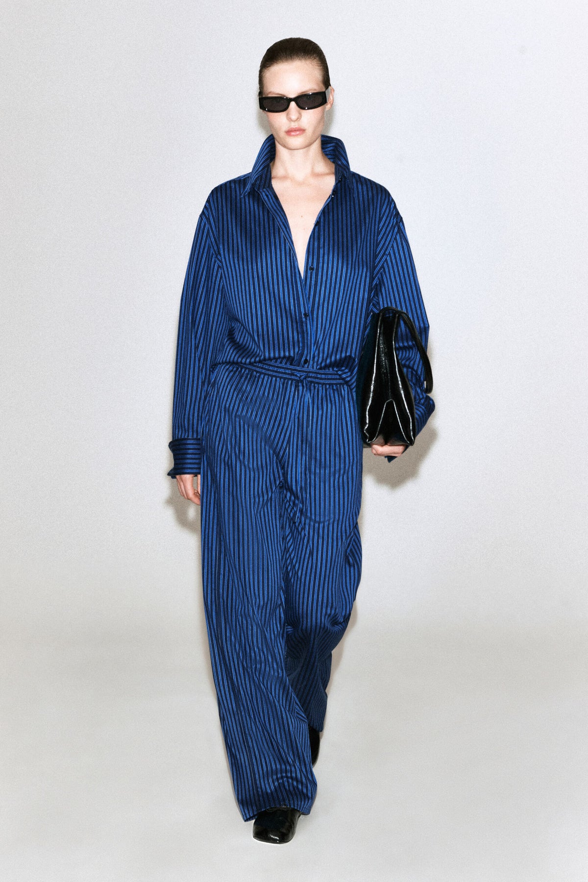 PANTALONES DE RAYAS CON CORDÓN - AZUL / A RAYAS