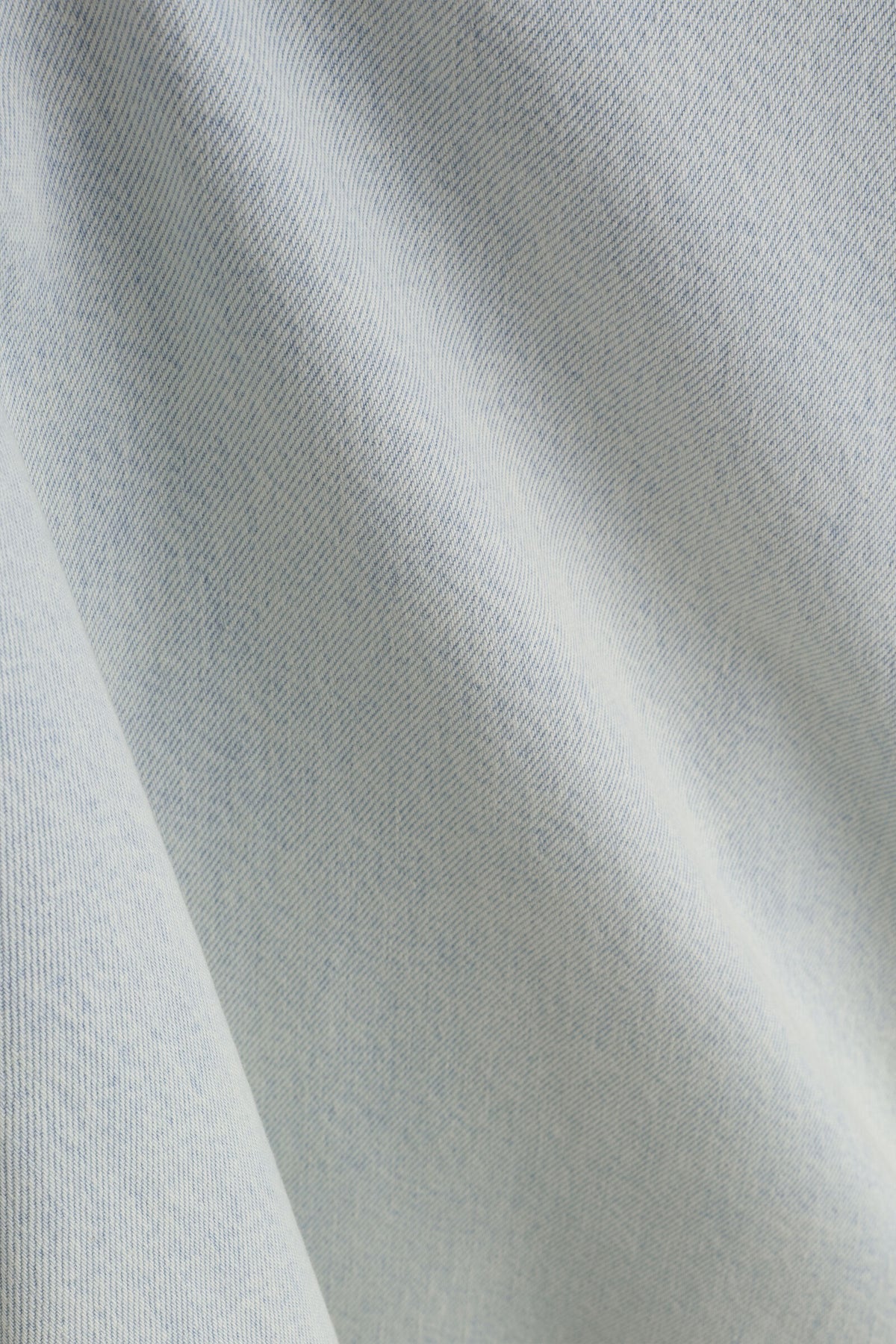 VESTIDO DE MEZCLILLA ACAMPANADO - AZUL CLARO | DescriptiveDetail