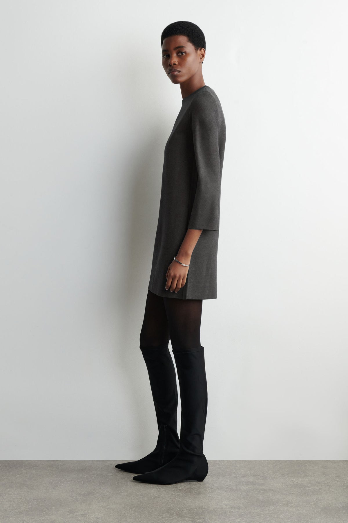 VESTIDO MINI DE JERSEY SASTRERO - GRIS OSCURO - StillMedia/Lookbook
