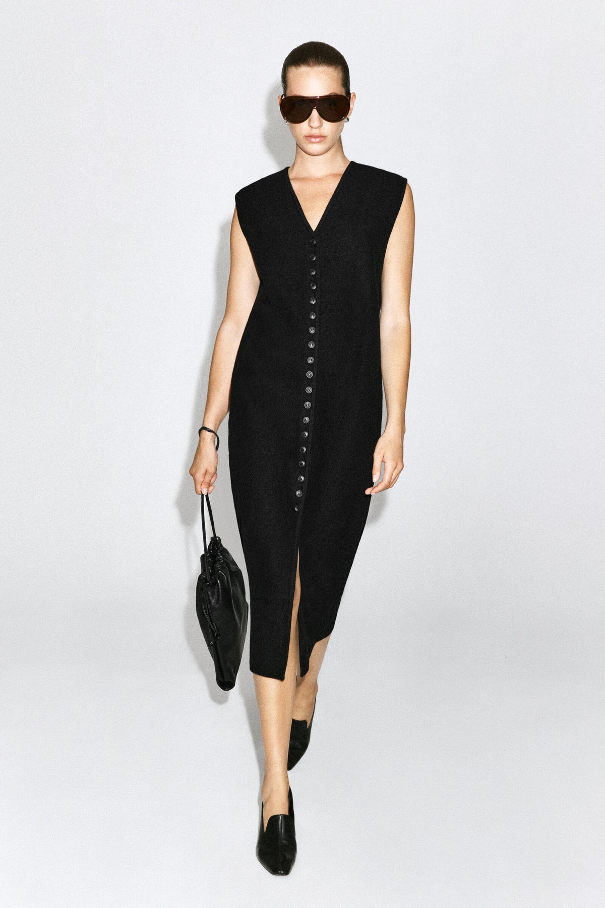 VESTIDO DE LANA MERINO ABOTONADO - NEGRO