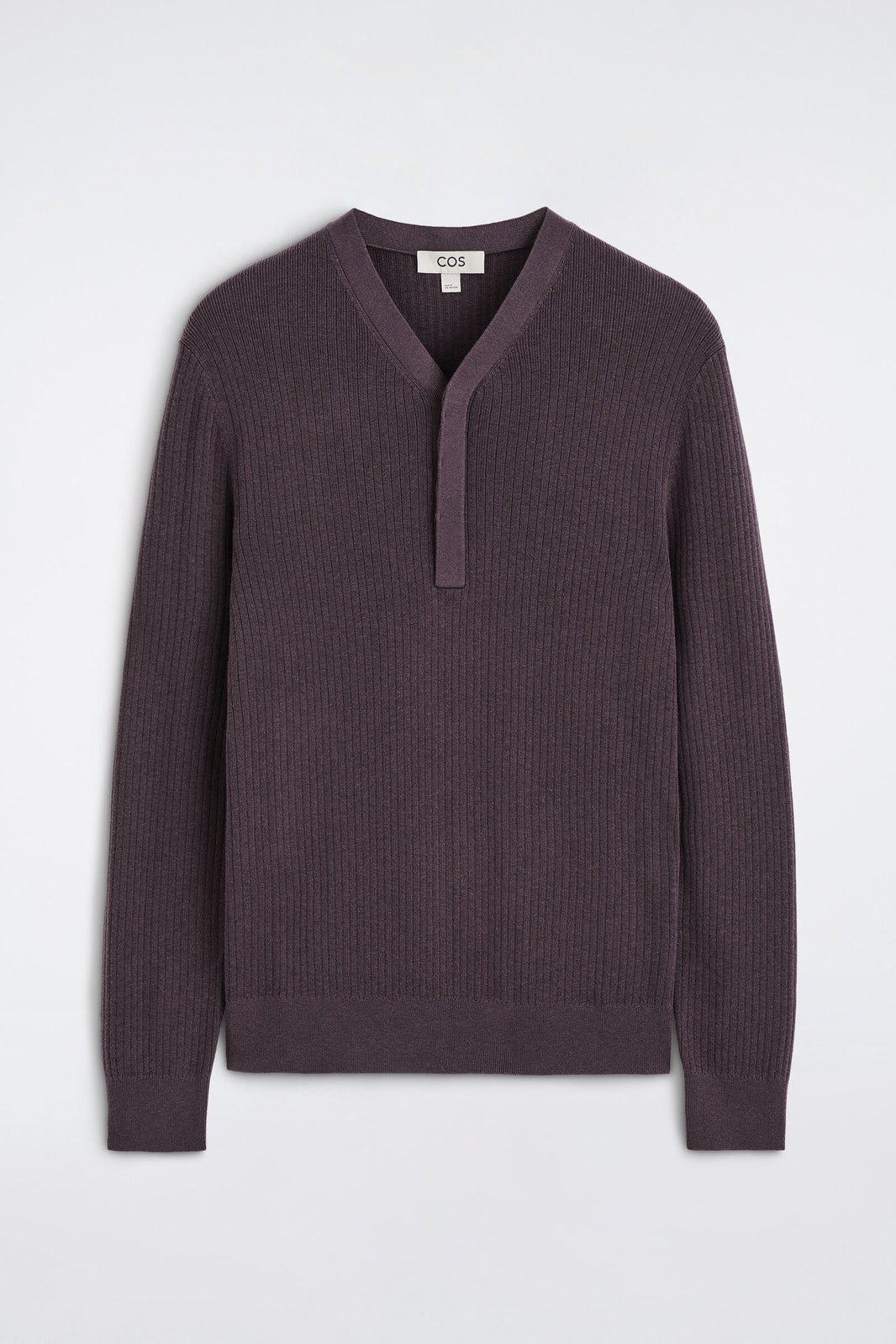 TOP HENLEY DE PUNTO ACANALADO - CAOBA | DescriptiveStillLife