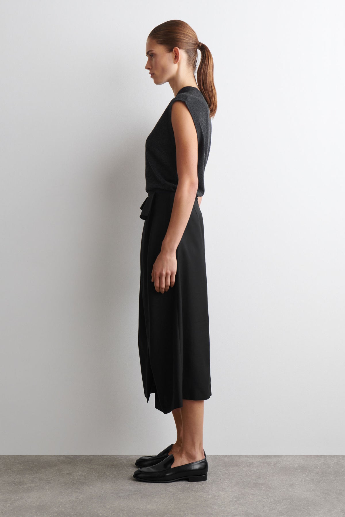 FALDA MIDI DE LANA CON EFECTO ENVOLVENTE - NEGRO - StillMedia/Lookbook