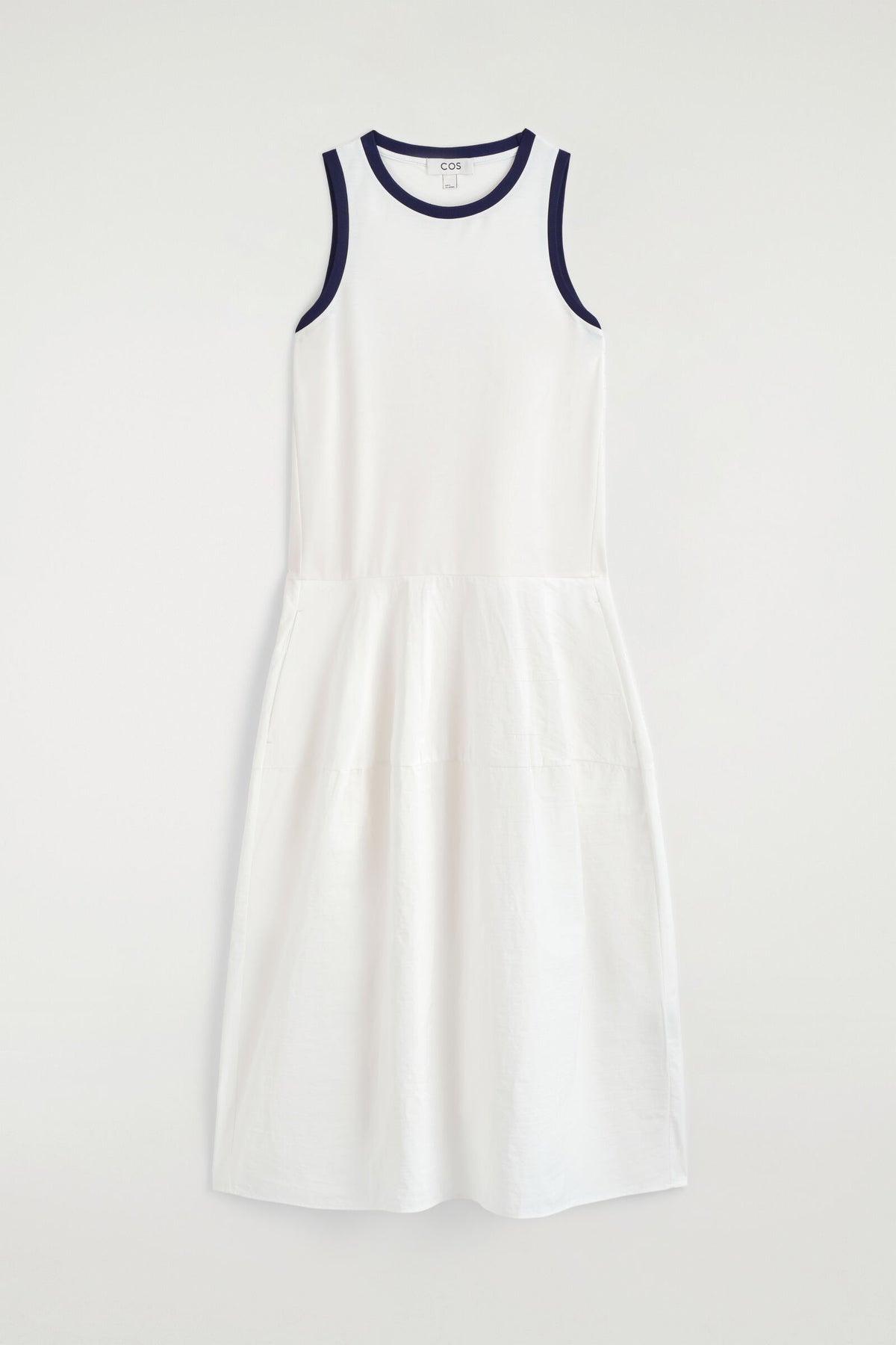 VESTIDO MIDI SIN MANGAS CON PANELES - BLANCO / MARINO | DescriptiveStillLife