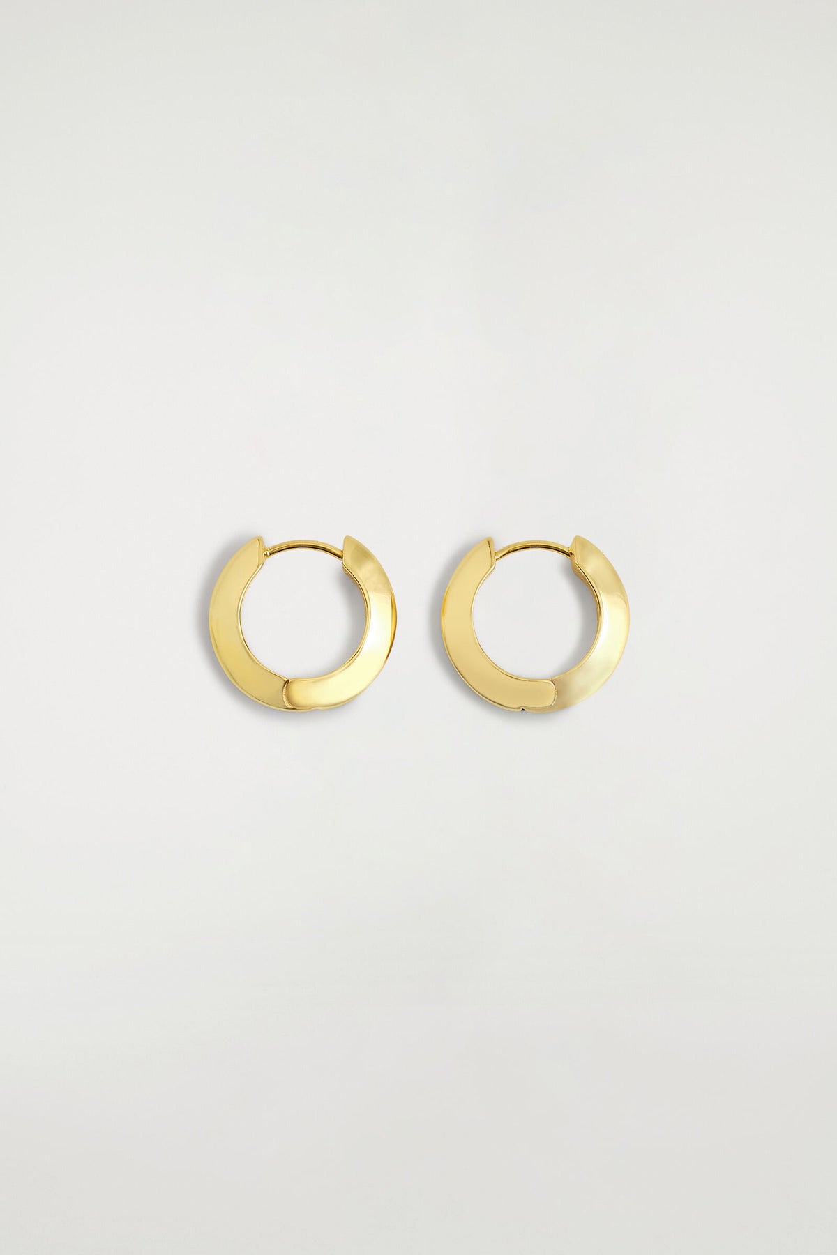 ARETES MINI AROS FACETADOS - DORADO | DescriptiveStillLife