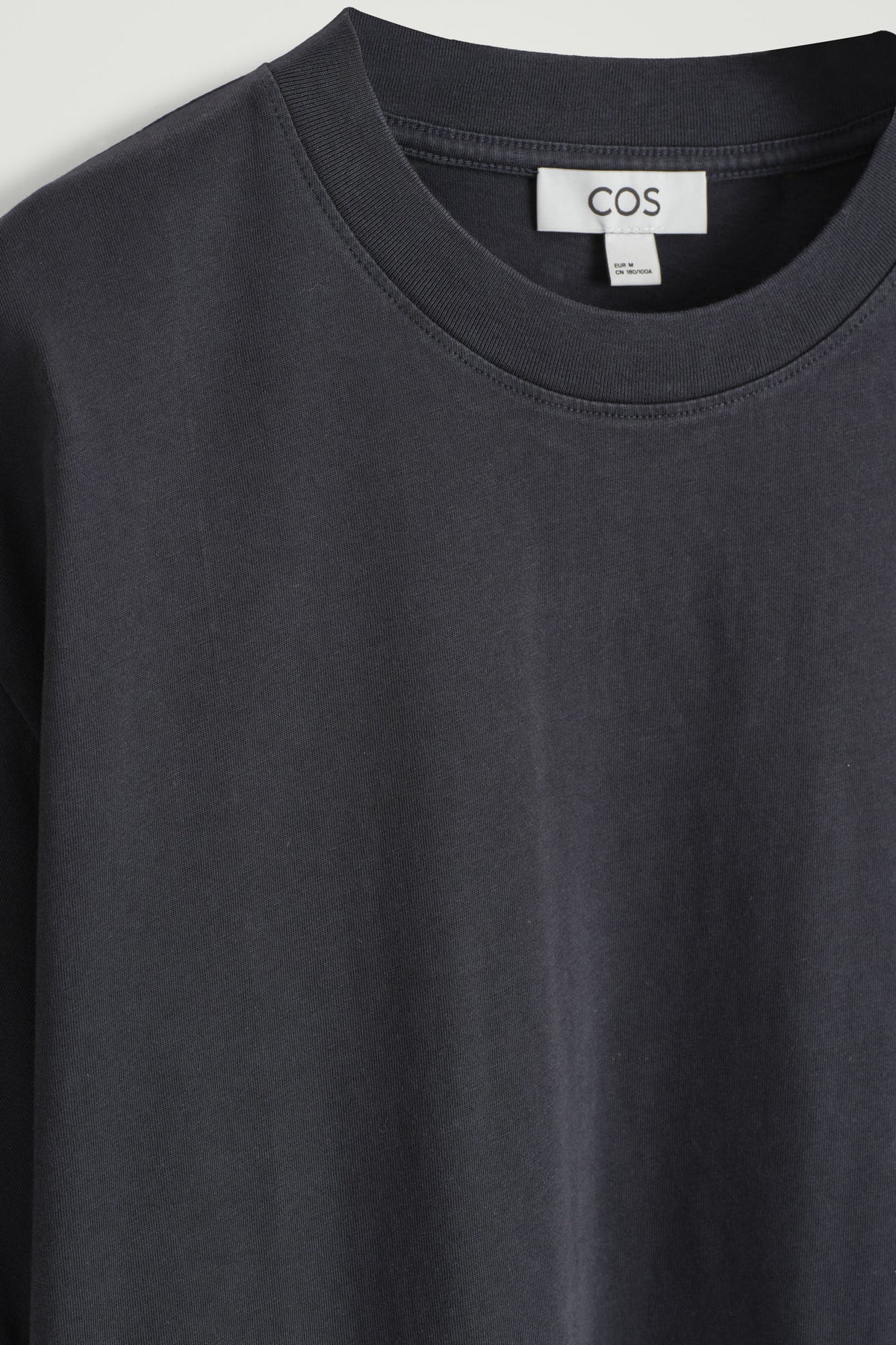 CAMISETA DE ALGODÓN RELAJADA Y LIGERA - AZUL MARINO | DescriptiveDetail