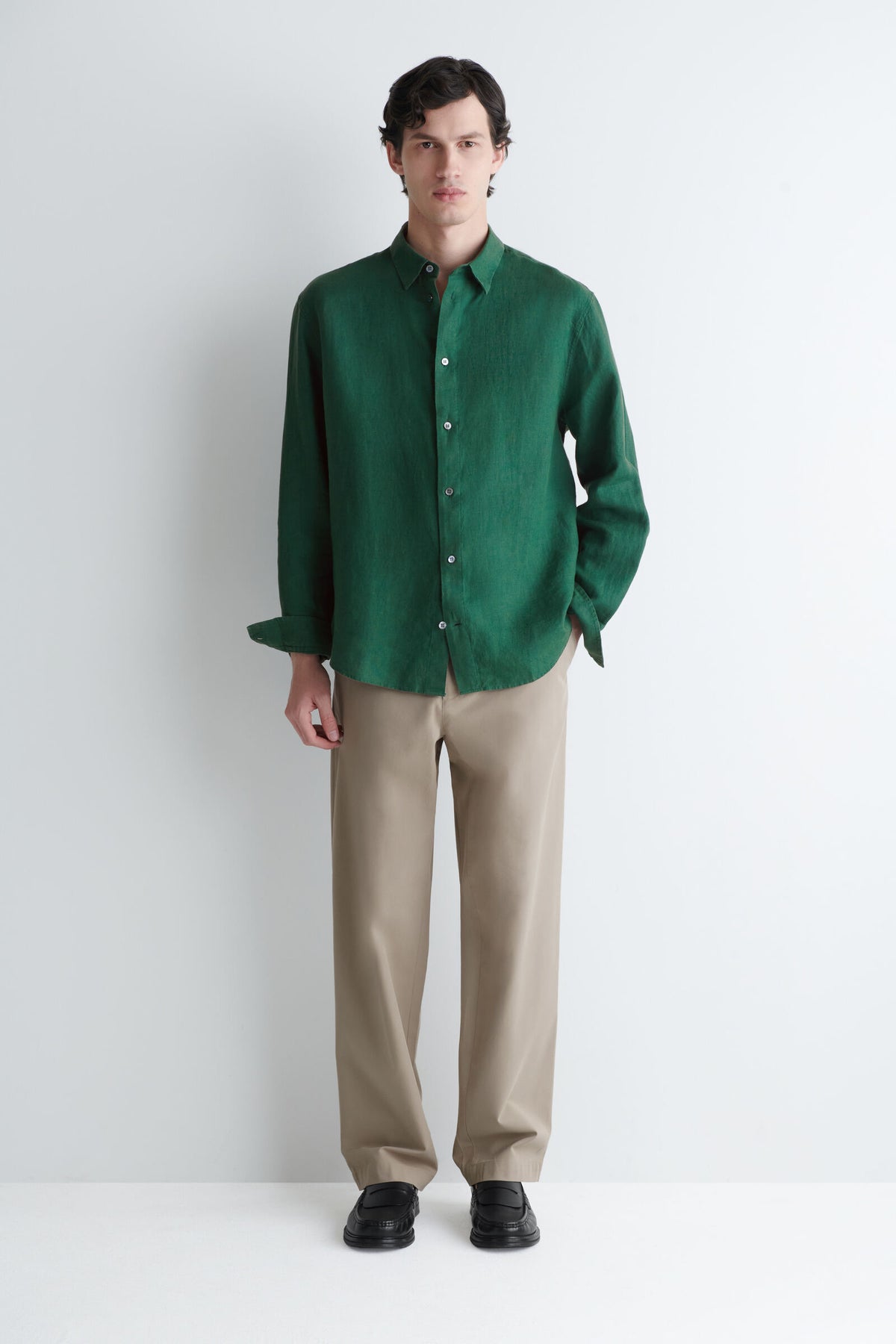 CAMISA DE LINO RELAJADA - VERDE OSCURO