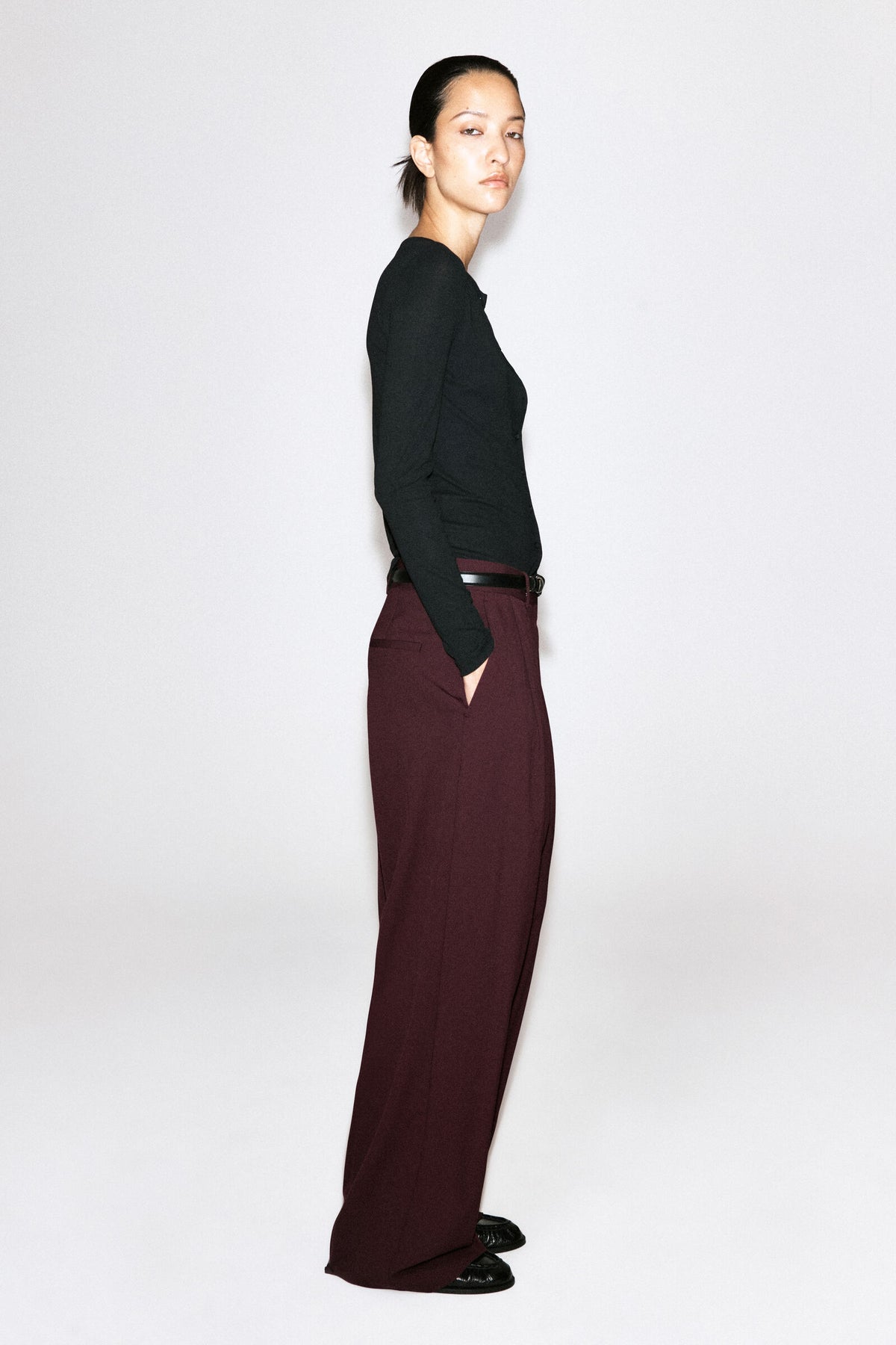 PANTALONES DE TAILLE RELAJADO - MARRÓN OSCURO