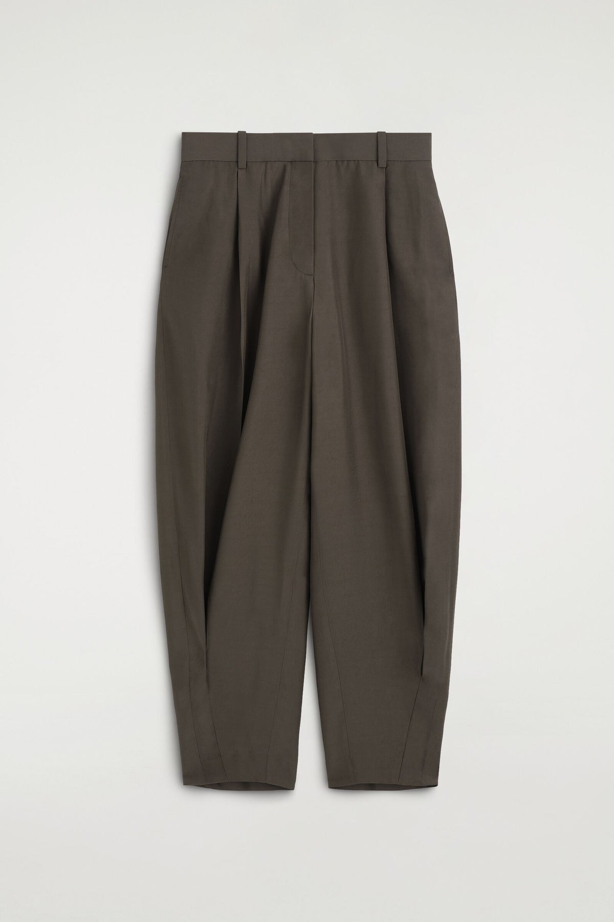 PANTALONES DE GLOBO CON PLISADOS - MARRÓN | DescriptiveStillLife