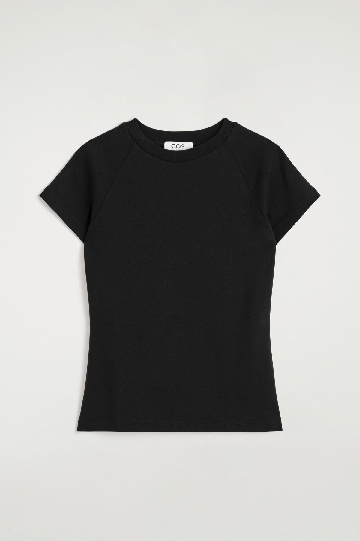CAMISETA RAGLÁN DE ALGODÓN AJUSTADA - NEGRO | DescriptiveStillLife
