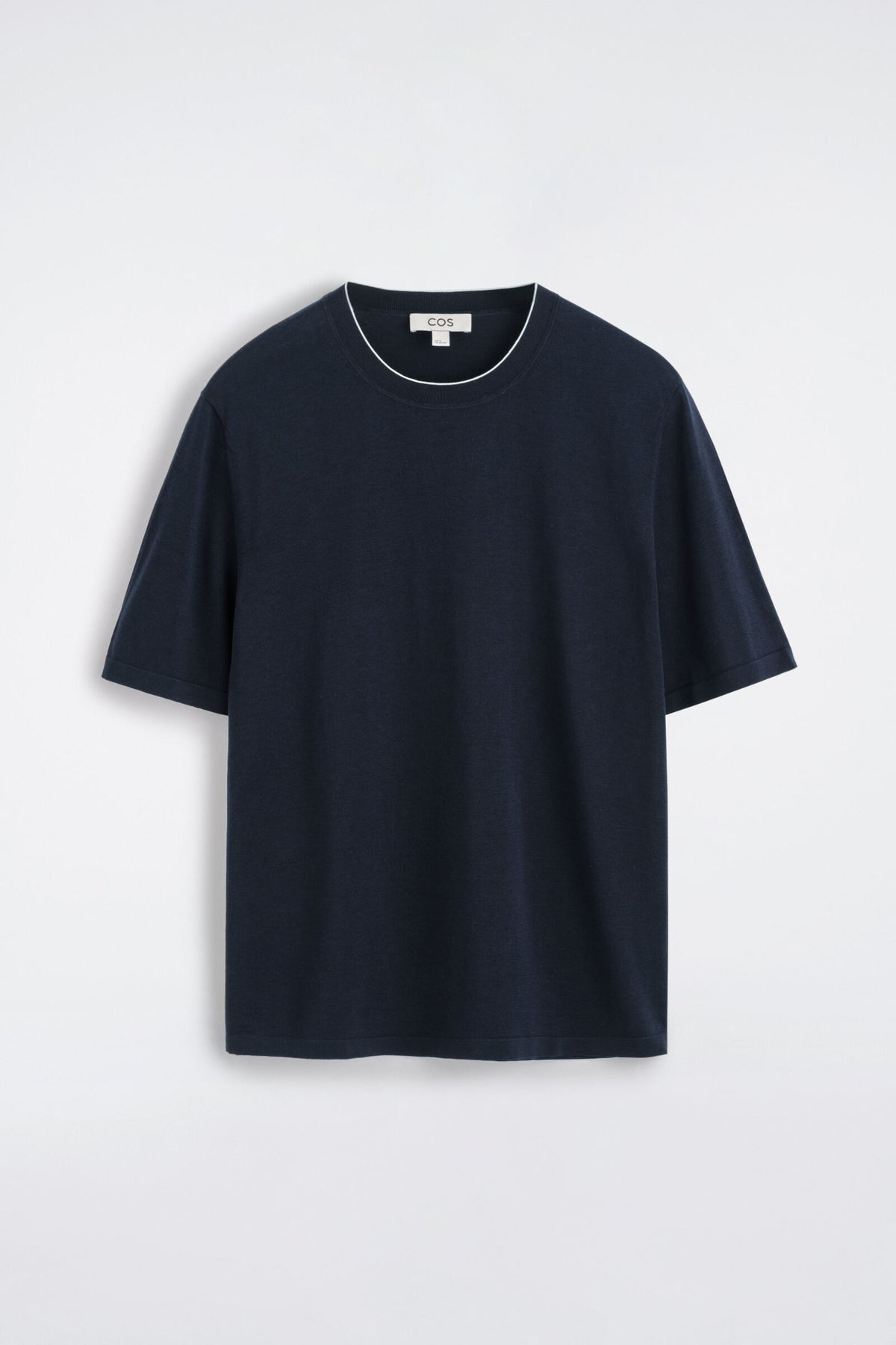 CAMISETA DE ALGODÓN Y SEDA CON PUNTERA EN CONTRASTE - MARINO | DescriptiveStillLife